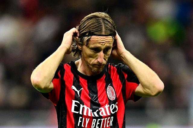 九游体育官网-风云突变！AC米兰今晨主帅复盘，亚冠版图或变，底气十足，数据趋势出现新变化