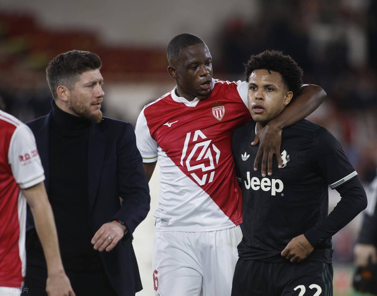 九游娱乐-包含转折点！尤文图斯内部沟通；欧冠赛前攻防权衡；管理层满意；球队文化再被提及的词条